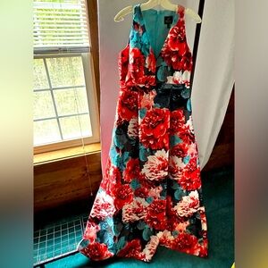 Gorgeous Floral Gown